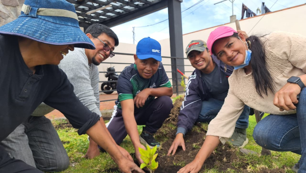 EL GAD PARROQUIAL PICAIHUA Y EL GOBIERNO PROVINCIAL DE TUNGURAHUA EMBELLECEN EL CASERÍO SAN JUAN